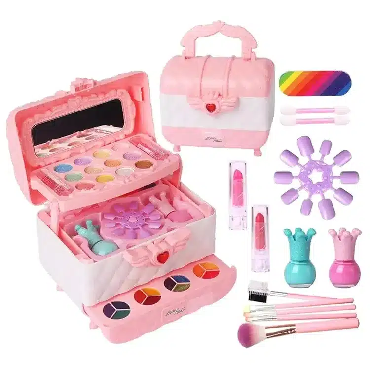 DreamGlow Princess Beauty Makeup Kit